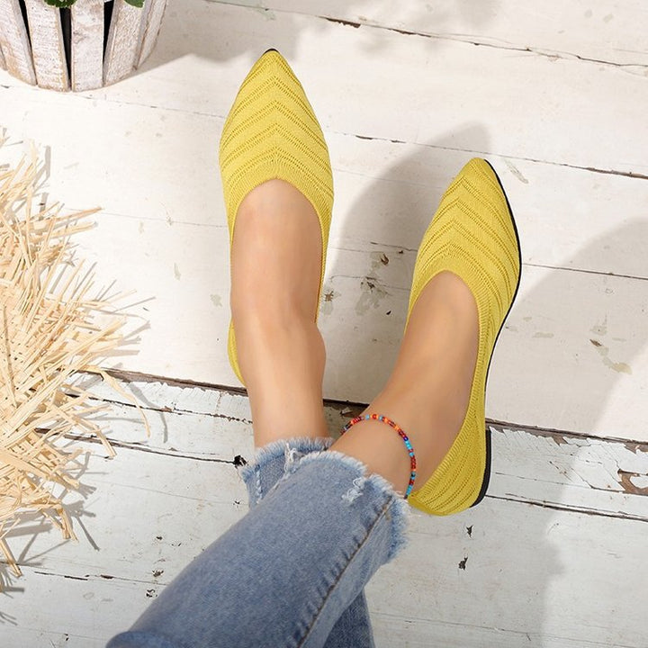 Dame elegante spidse Ballerinas med fashionabel strikdesign Stilla