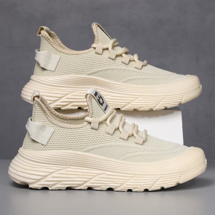 Dame lette og fleksible sneakers med åndbart overmateriale og skridsikker sål Stilla