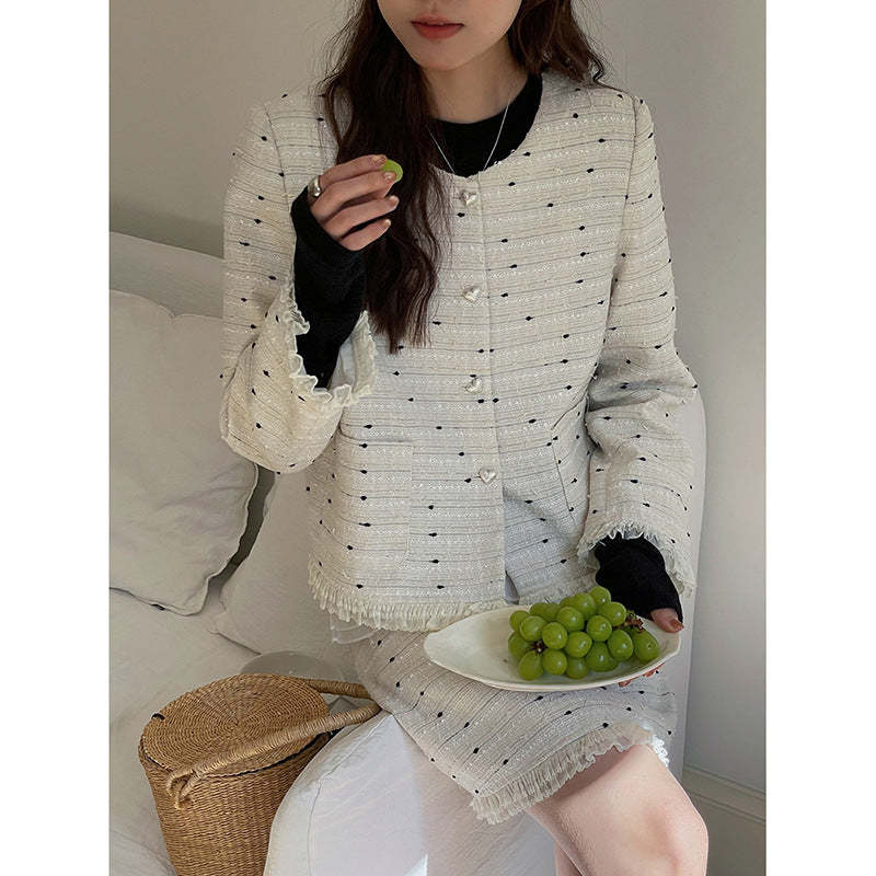 Dame elegant Tweed-sæt med fine perledetaljer og afslappet snit Stilla