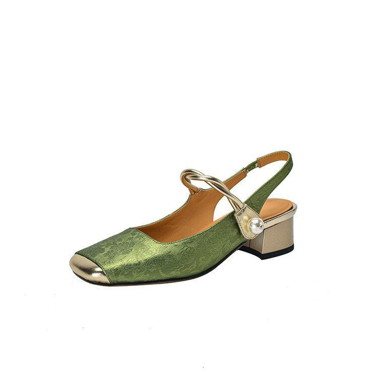 Dame Slingback-pumps med dekorativ perle-detail og elegant blokhæl Stilla