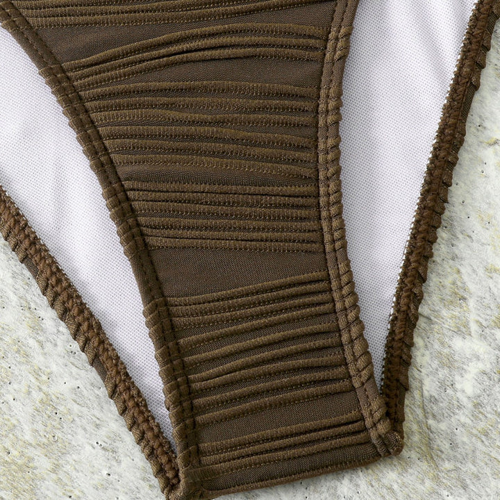 Dame Balkon-Bikini med raffineret flæsedesign og elegante stropper Skovae