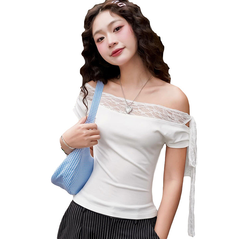 Femme Off-Shoulder Spids Accent Top Stilla