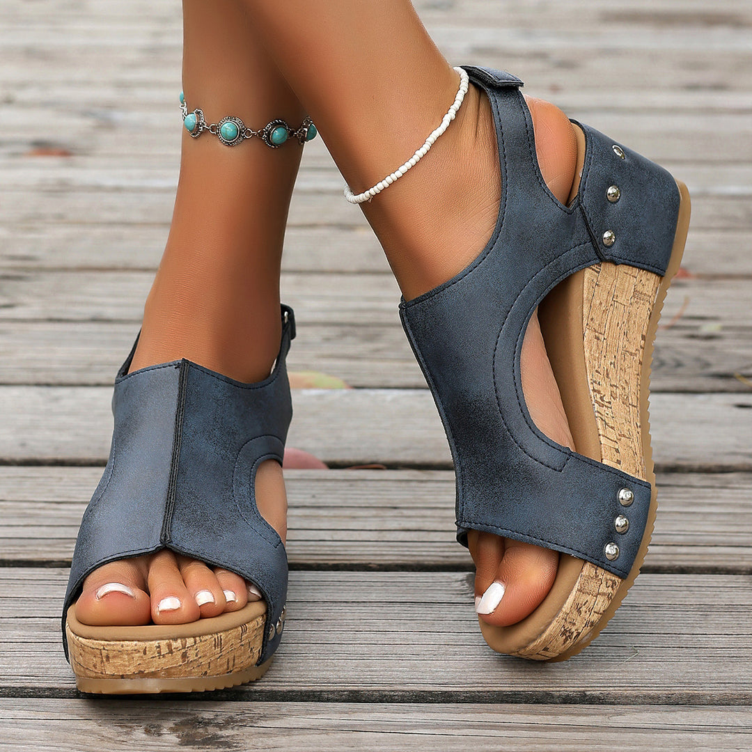 Dame Wedge-sandaler med anatomisk fodseng og stilfulde cut-outs Stilla