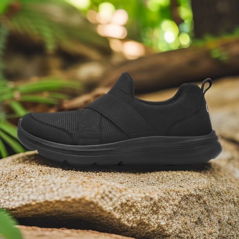 Dame nan elastisk Slip-On Komfort-sneaker med åndbart strikkoverdel, krydsede strækremme og stødabsorberende EVA-sål Skovae