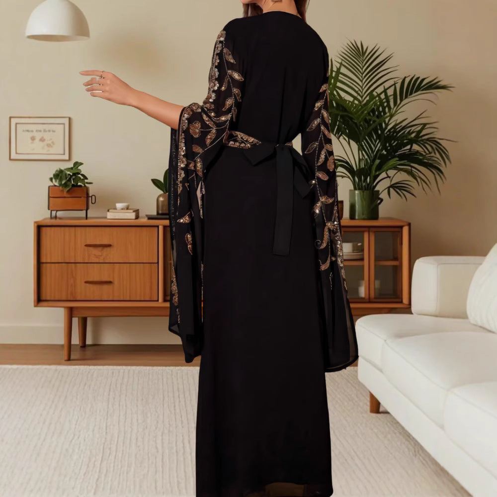 Kvinders elegante kaftan kjole med detaljeret broderi og flydende snit