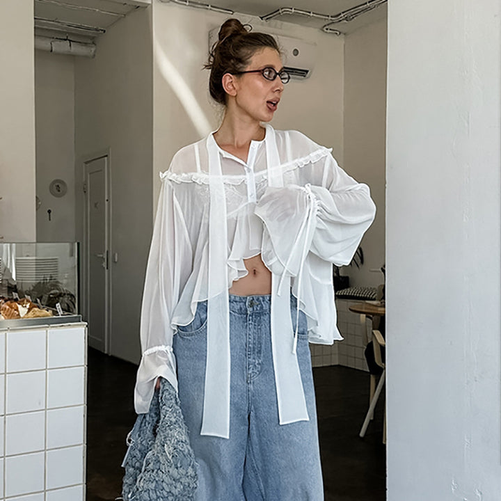 Dame Let Chiffonbluse med Flæsedetaljer og Legesyge Bånd Stilla