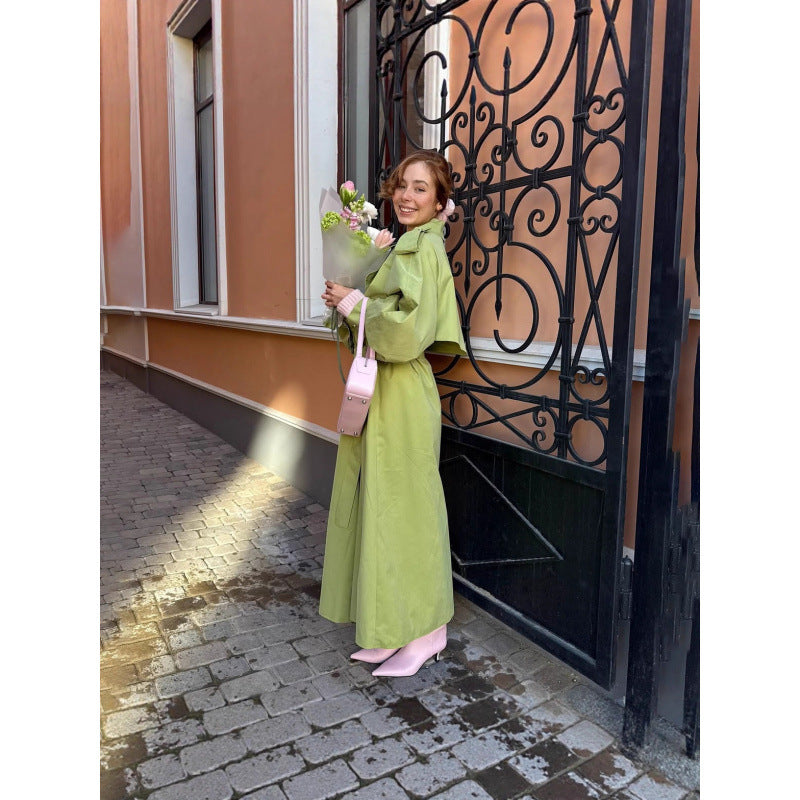 Dame Oversized Trenchcoat med voluminøse ærmer Stilla
