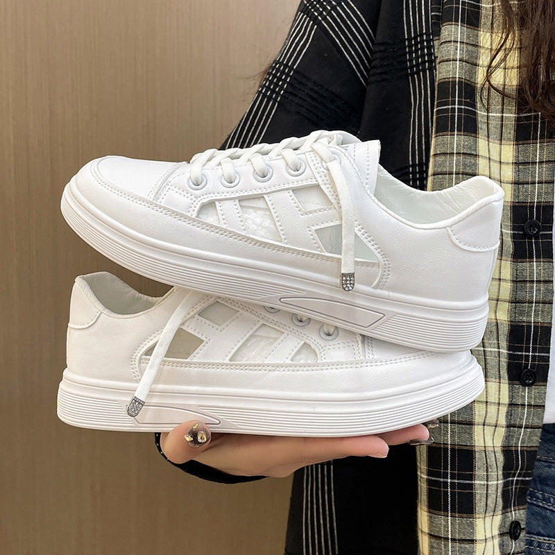 Dame Komfort-sneakers med sportslig silhuet og åndbar tekstil konstruktion Stilla