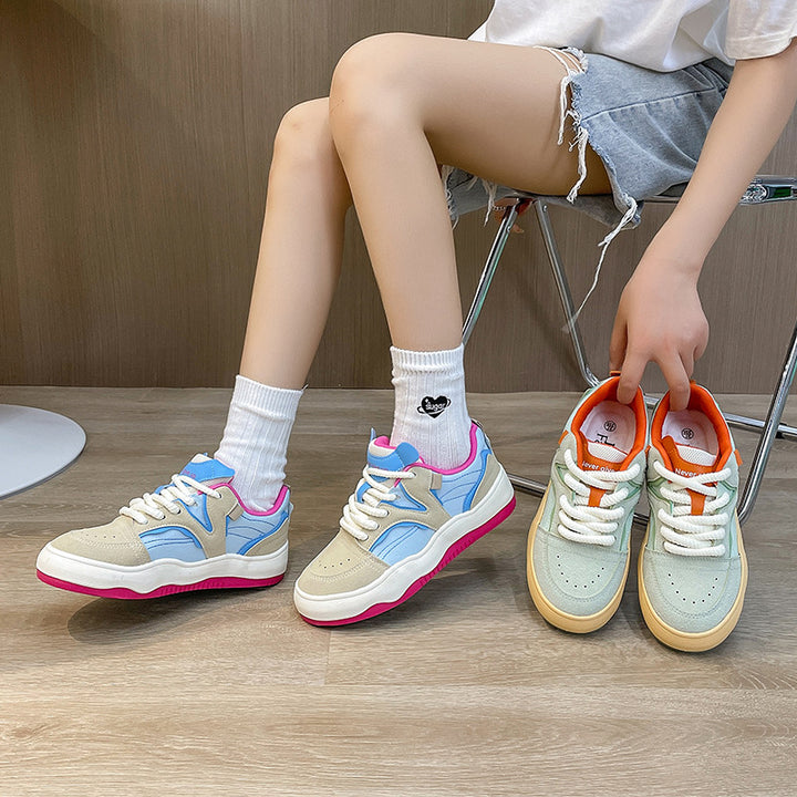 Dame Sneakers i moderigtig blanding af ruskind og åndbart tekstiloverflade Stilla
