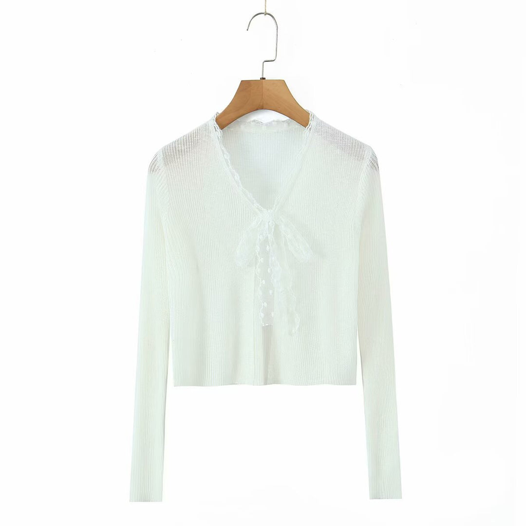 Dame elegant, kort skåret cardigan med delikate flæse detaljer Stilla