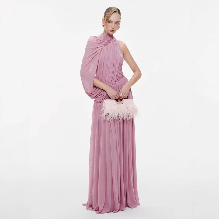 Dame Elegant aften kjole med asymmetrisk design og smart drapering Skovae