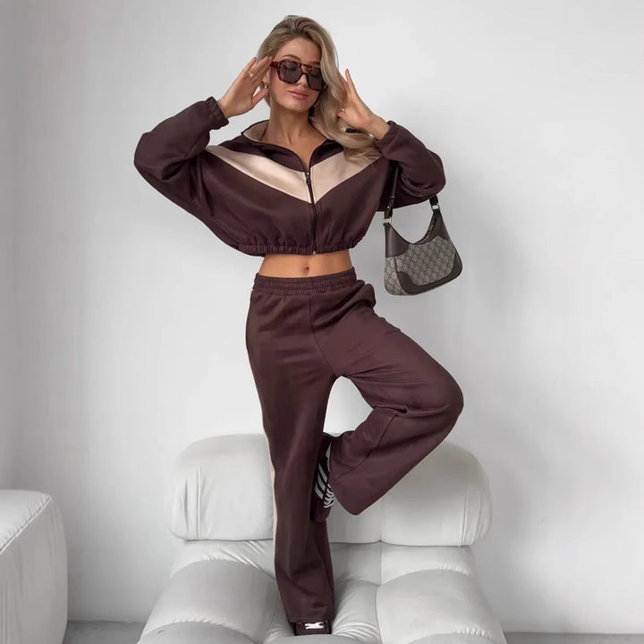 Kvindernes sporty fleece sæt med høj krave lynlås og løs pasform Skovae