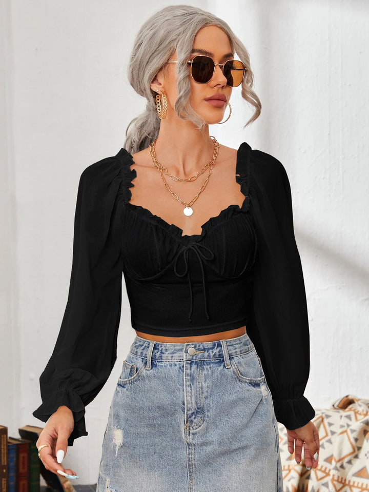 Dame Cropped-bluse med rynker og elegante puffærmer Skovae