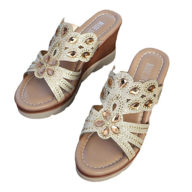 Dame Wedge-Pantoletten med elegant blomsterdesign og skridsikker sål Stilla