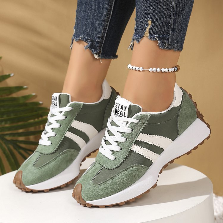 Dame nan retro-inspirerede plateausneakers i velourlæder-look med profileret gummisål Skovae