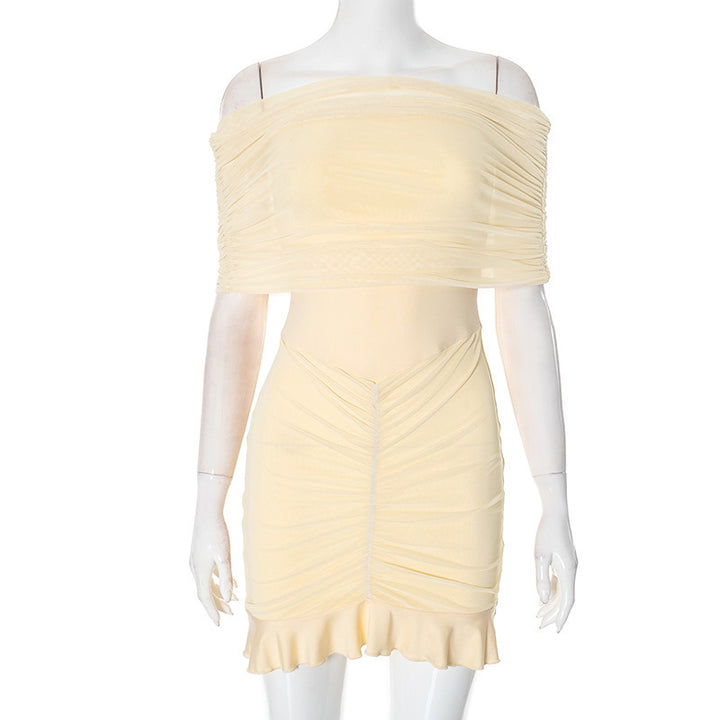 Dame Off-Shoulder Minikjole med elegant flæse design og tætsiddende snit Stilla