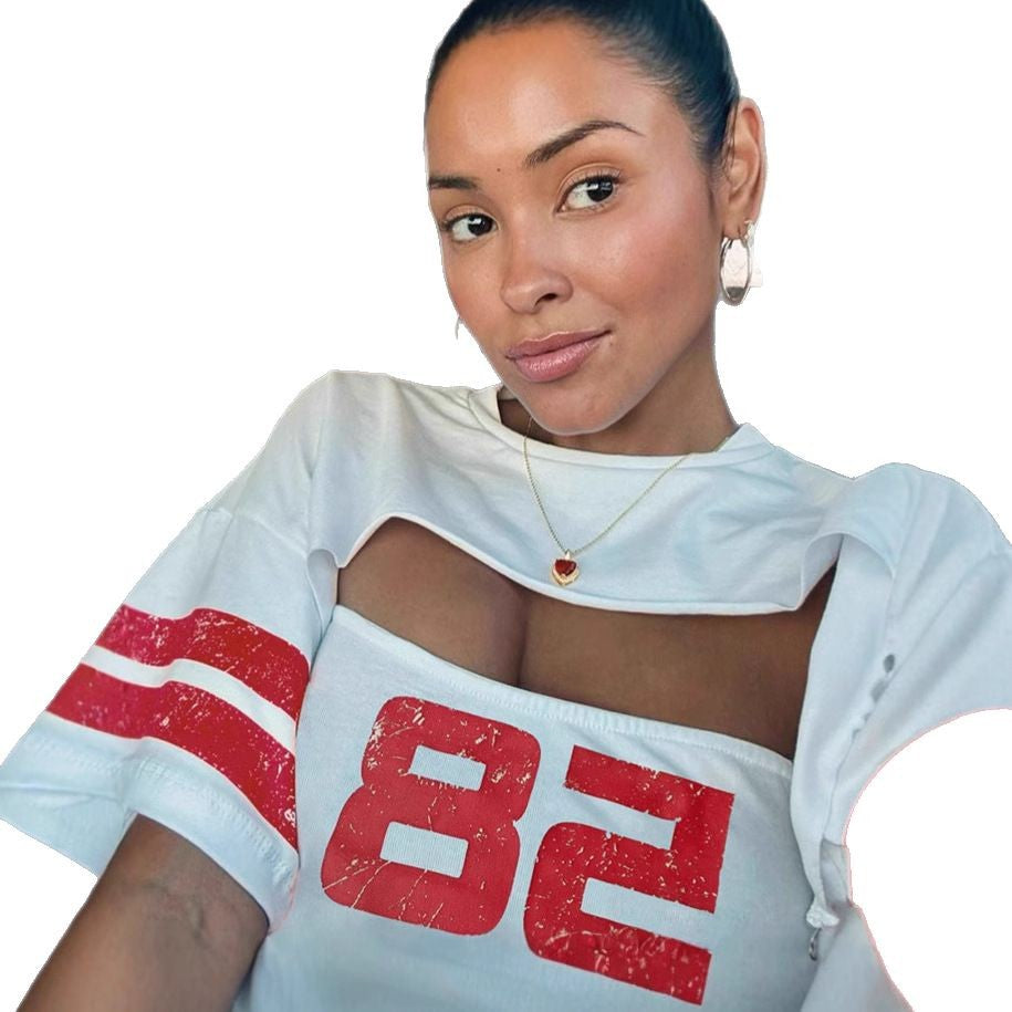 Dame Sporty Crop-T-Shirt med trendy cut-out og vintage nummertryk Stilla