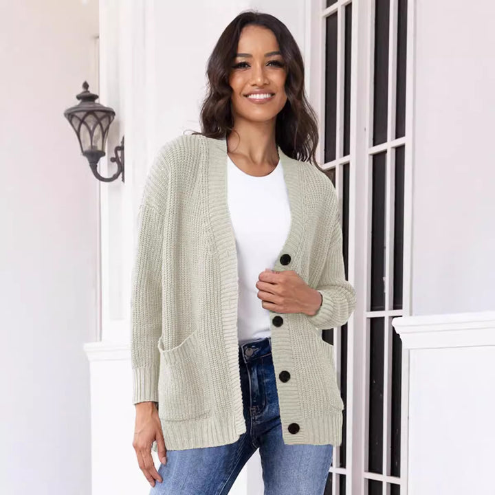 Kvindernes chunky strik cardigan med store lommer og klassisk V-hals Stilla