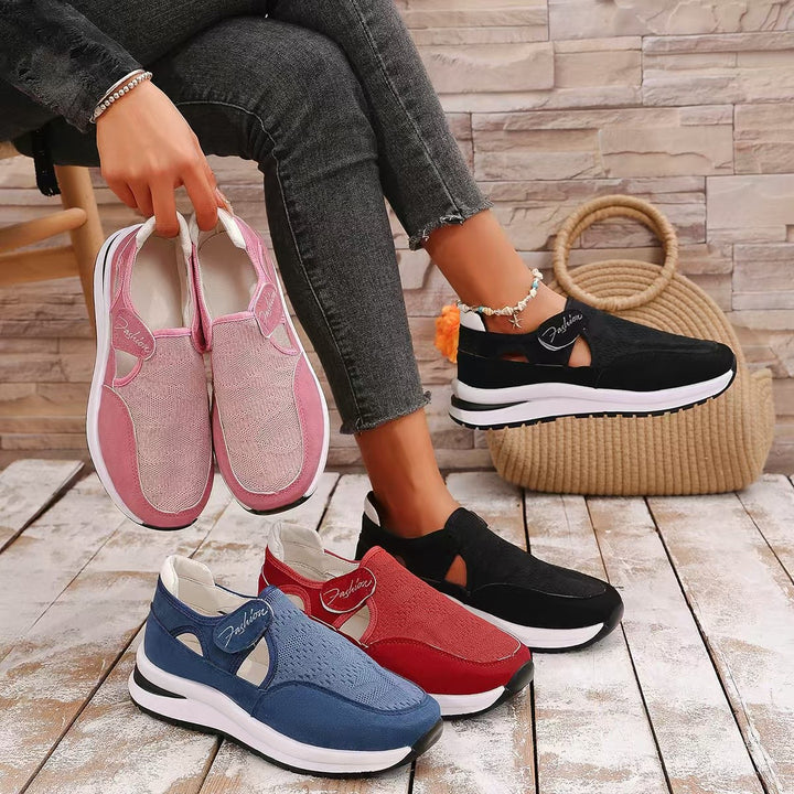 Dame Komfortable Slip-On Sneakers med modedesign i mesh og praktisk velcro-funktion Stilla