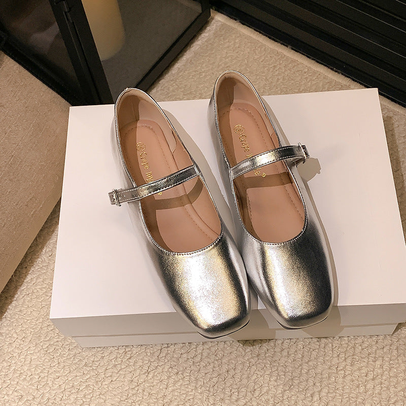 Dame Ballerinas med mode rem og klassisk design Stilla