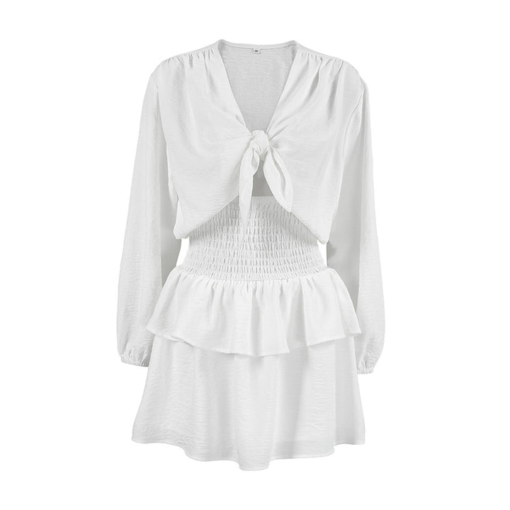 Damebluse med knude og flæse shorts Stilla