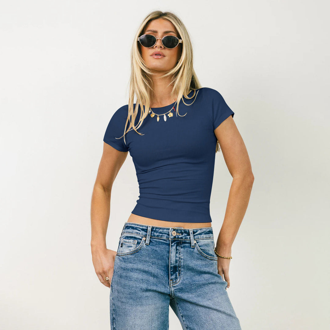 Dame figurtilpasset Basic-T-shirt i ribstrikdesign med korte ærmer Stilla