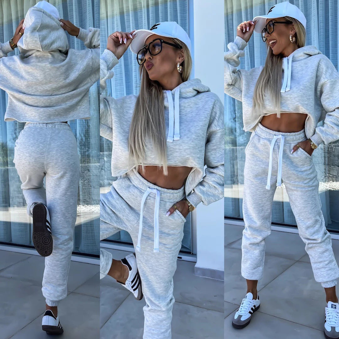 Damer Casual og Trendy Jogging Sæt med Cropped Hoodie og Behagelige Bukser Skovae