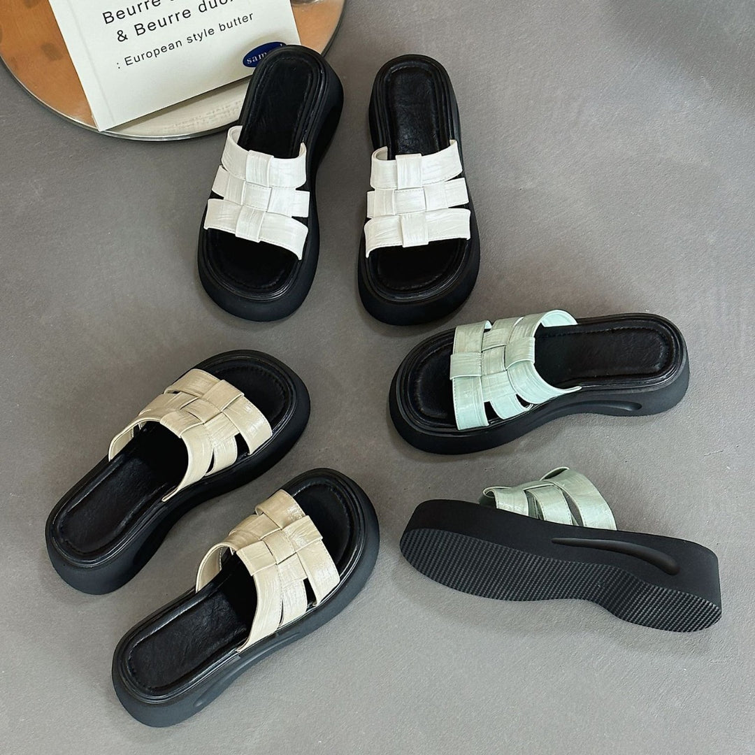 Dame platform-sandaler med elegant krydsrem-design Stilla