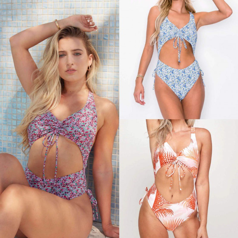 Dame Bikiniset med moderne Cut-Out og legende Rüschen Skovae