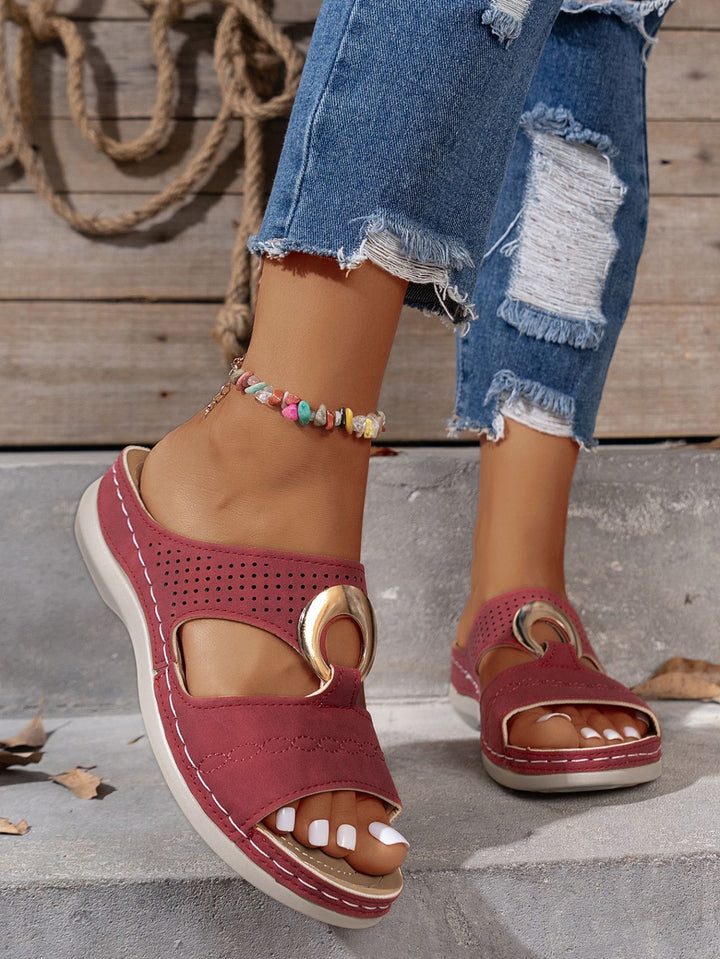 Dame Komfortable og stilfulde sandaler med fashionable detalje Stilla