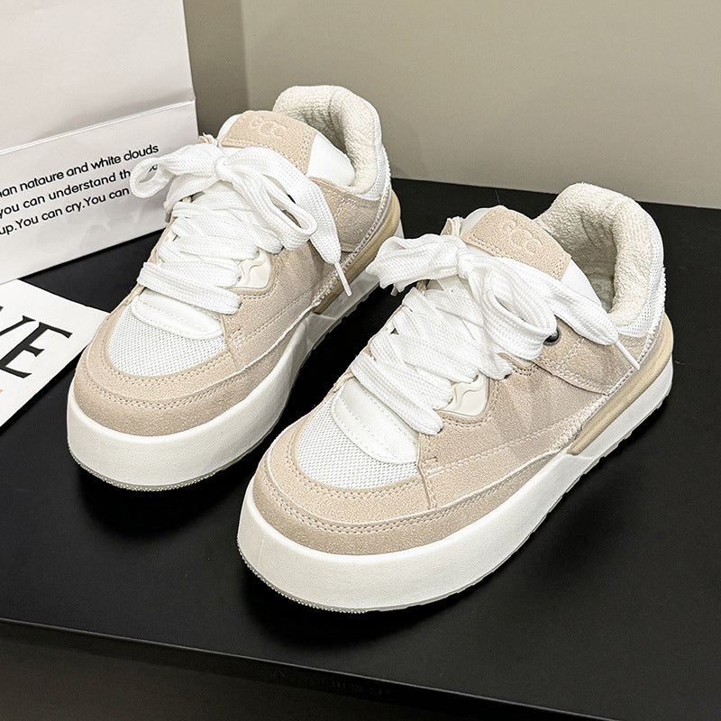 Dame Sporty Sneakers med polstret indersål og skridsikker ydersål Stilla