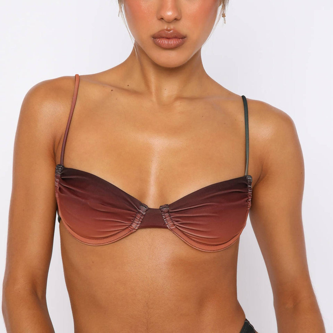 Dame bikini-sæt med struktureret design og raffinerede stropdetaljer Stilla