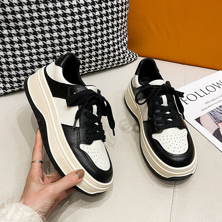Dame Plateau Sneakers med innovativ sålekonstruktion og åndbar overfladeteknologi Stilla