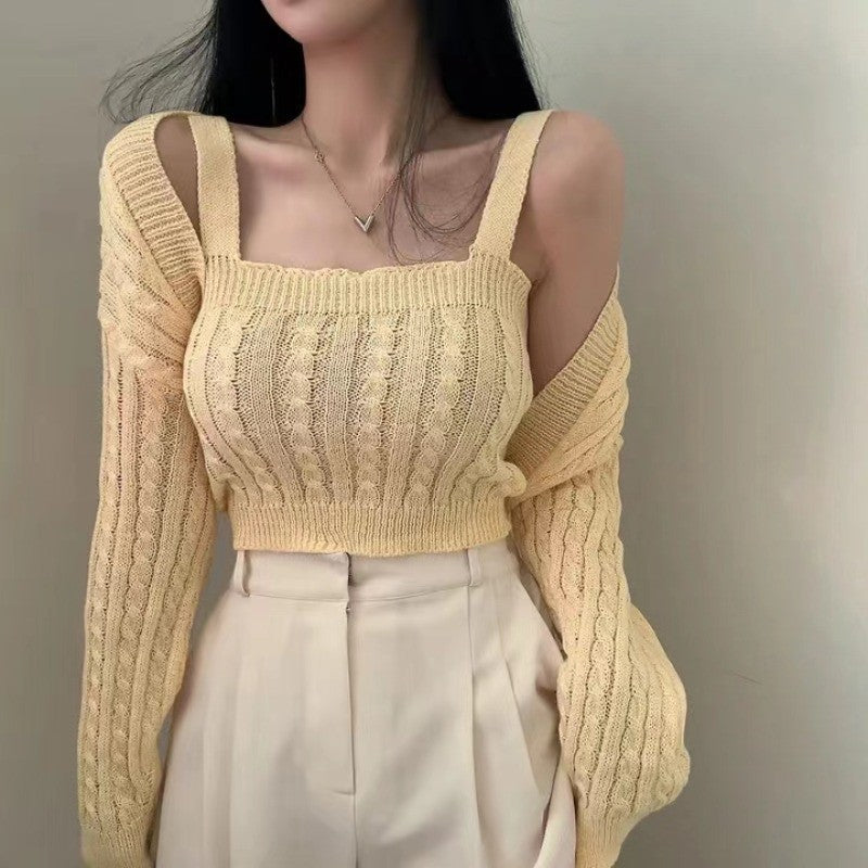 Femme Oversized Off-Shoulder Kabelstrikketrøje Stilla