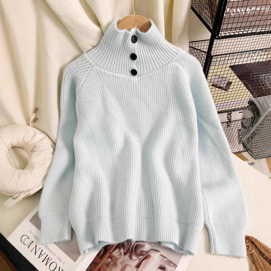 Kvinders varme højhalset sweater lavet af blødt strikket stof Stilla