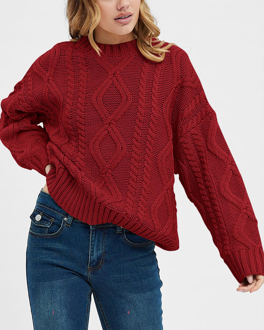 Kvinnernes chunky strikkede sweater med kabeldesign Stilla