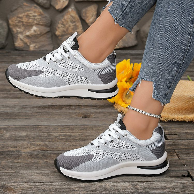 Dame Sporty Sneakers med åndbar mesh-overflade og skridsikker sål Stilla