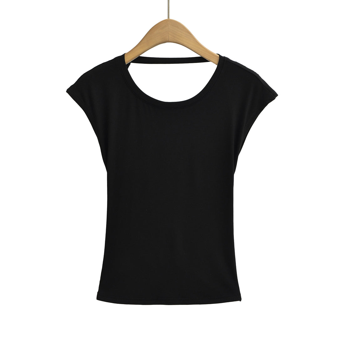 Dame moderne muskelshirt med elegant rund halsudskæring og asymmetrisk søm Stilla