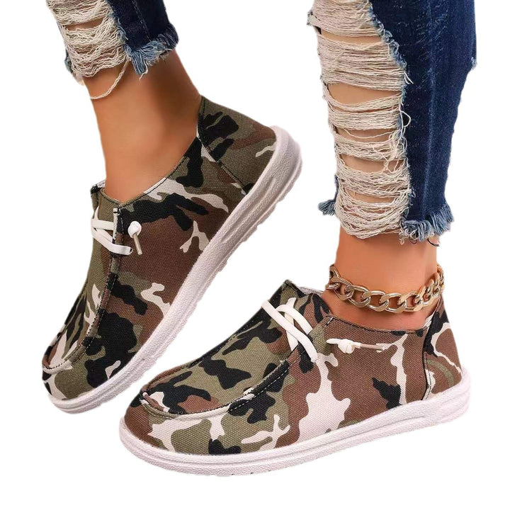 Dame komfortable sneakers i camouflage-design Stilla