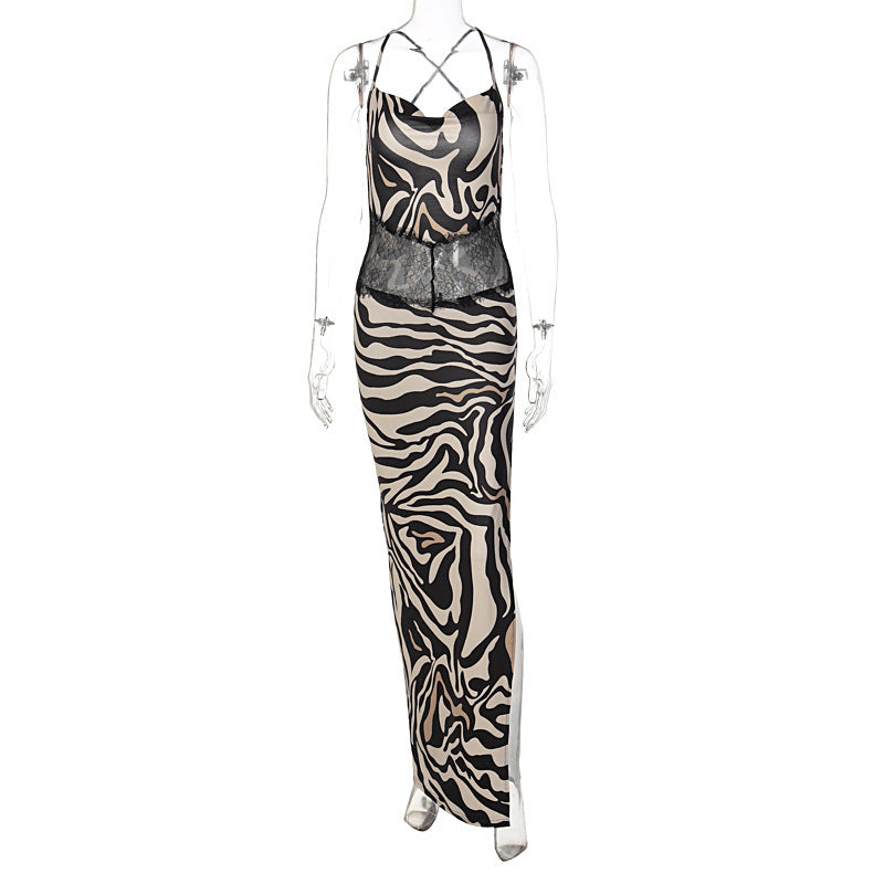 Dame lang kjole med raffineret zebra-design og elegante spids detaljer Stilla