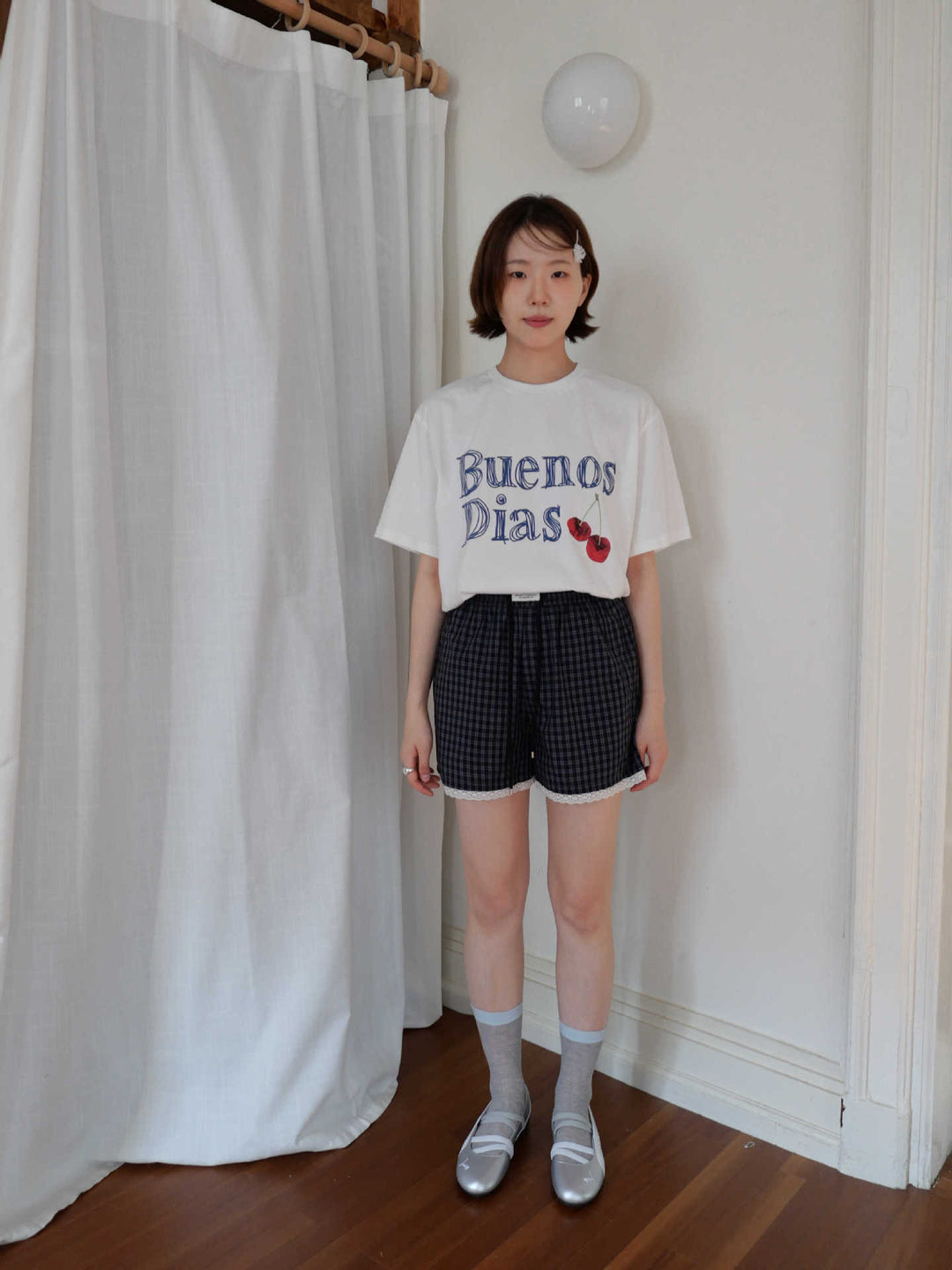 Dame afslappet T-shirt med grafisk print og komfortabel oversized pasform Stilla