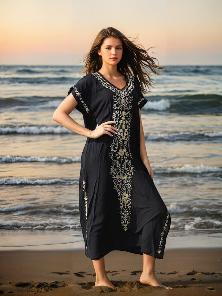 Dame elegant Strandcover med filigran broderidesign Skovae