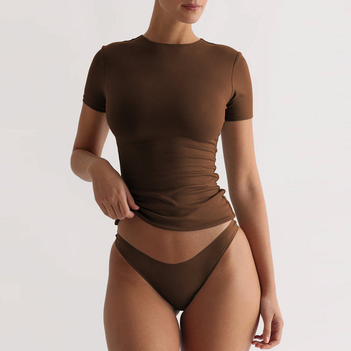 Dame figursyet kortærmet shirt med elastisk pasform og rund halsudskæring Stilla