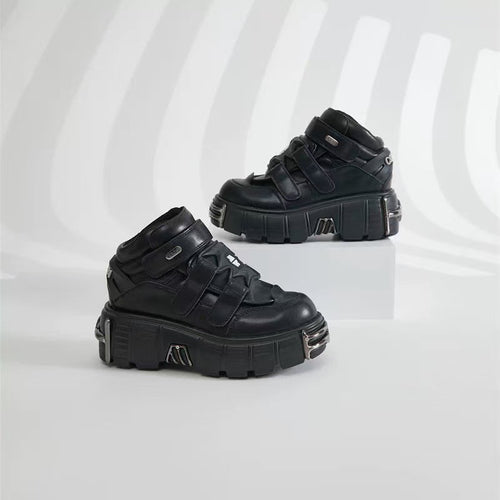 Dame Urban High-Top Sneakers med robust design Stilla