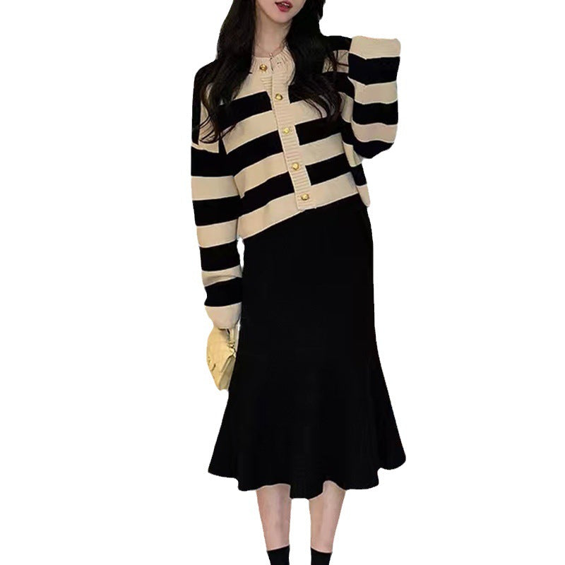 Dame Elegant Cardigan Sæt med Kontrast Detaljer og Knap Lukning Stilla