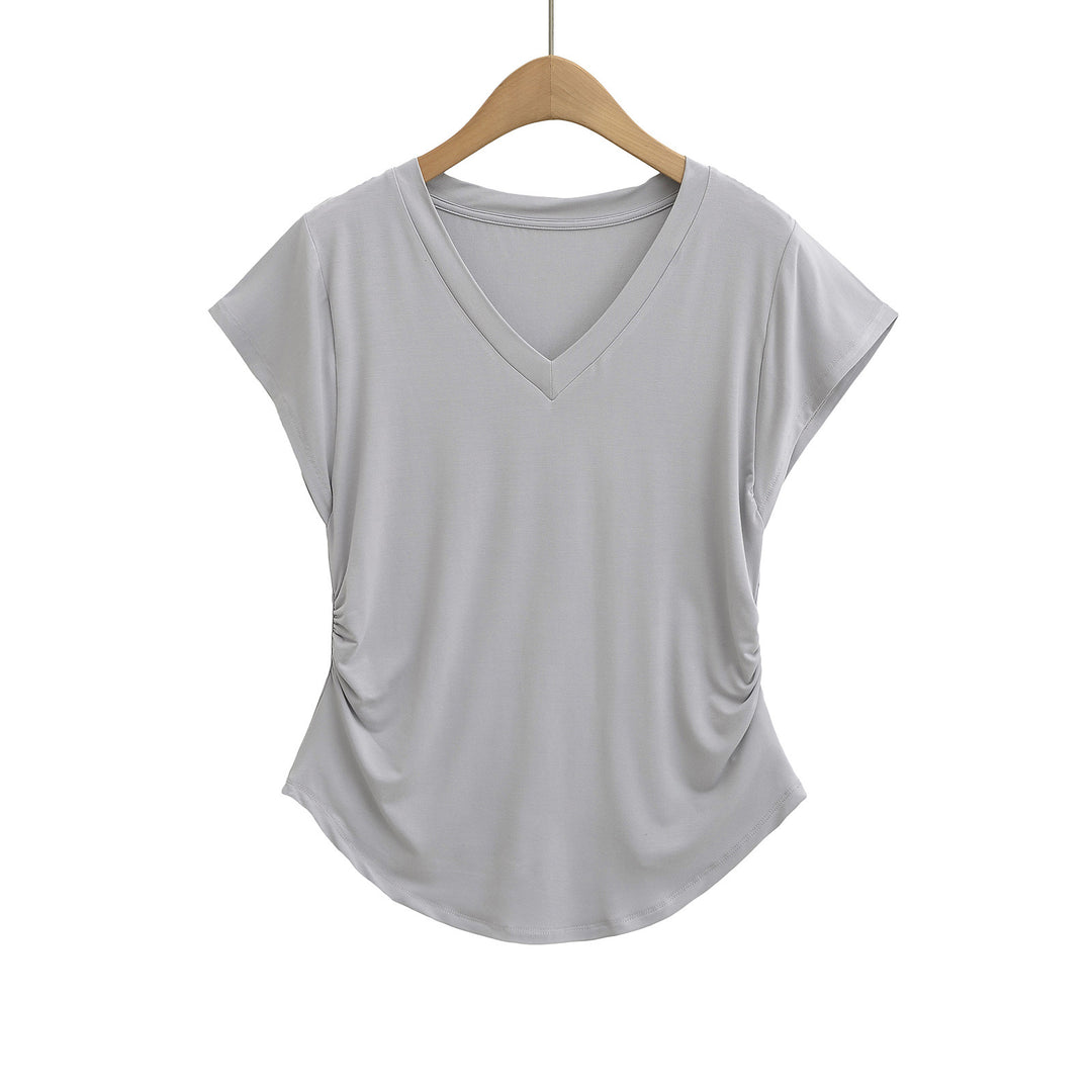 Dame V-hals T-shirt med afslappede detaljer og figurspillende snit Stilla