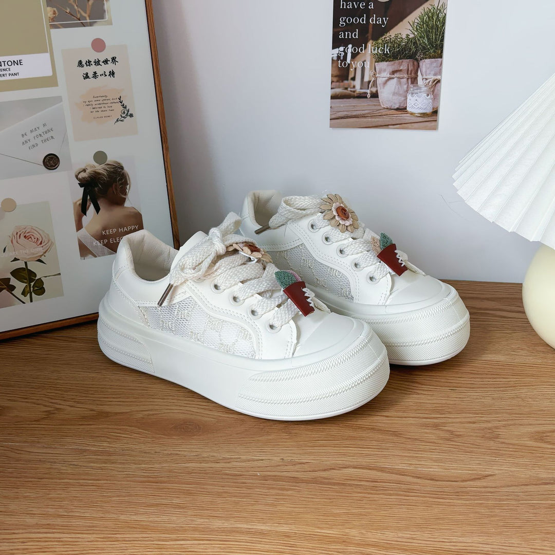 Dame sneakers med floral applikationsdesign og åndbar konstruktion Stilla