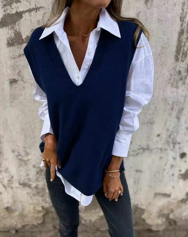 Dames elegant strikvest med V-hals og fine rib detaljer Stilla