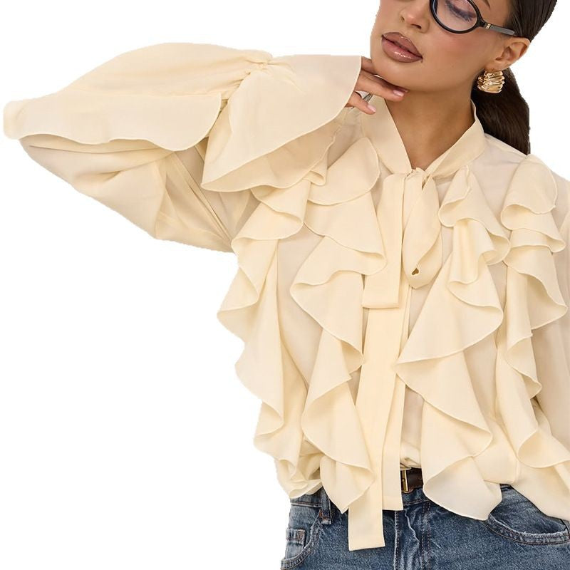 Dame rynket bluse med elegant krave og lange ærmer Stilla