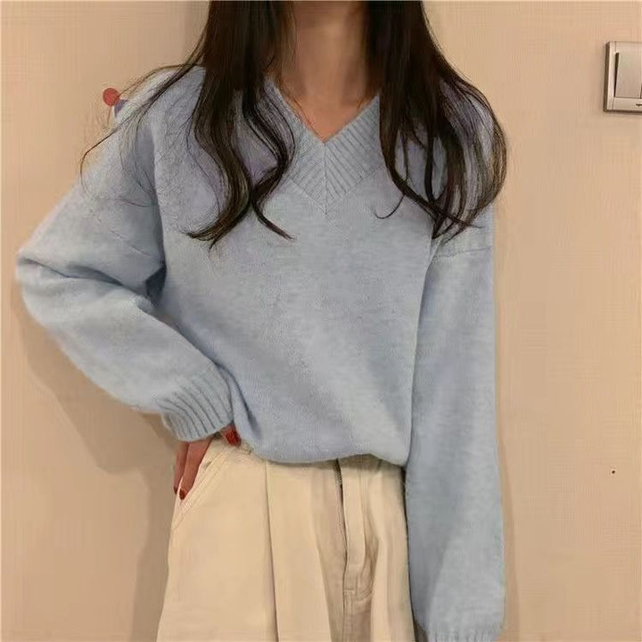 Dames blød V-hals sweater lavet af høj kvalitet uld Stilla